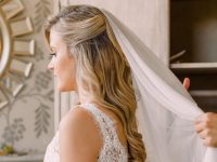 Looking For The Best Wedding Hair Stylist? We Have The Tips For You!